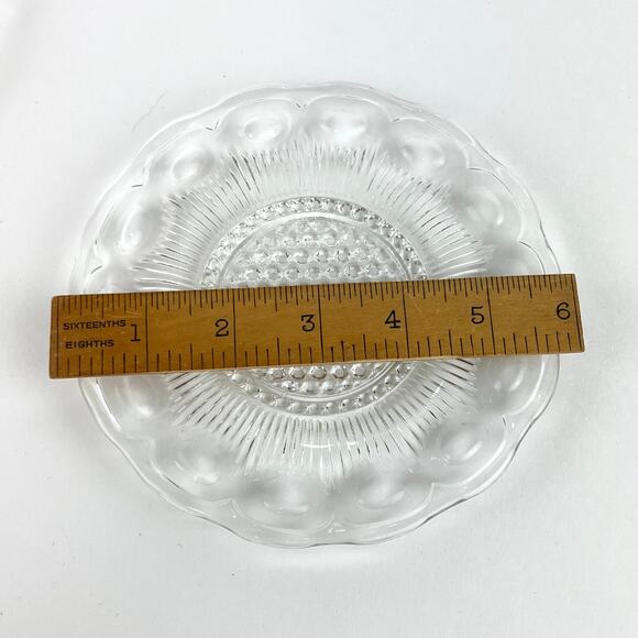 US Glass Company Manhattan Clear Bread & Butter Plates Set of 6 - Picture 3 of 5